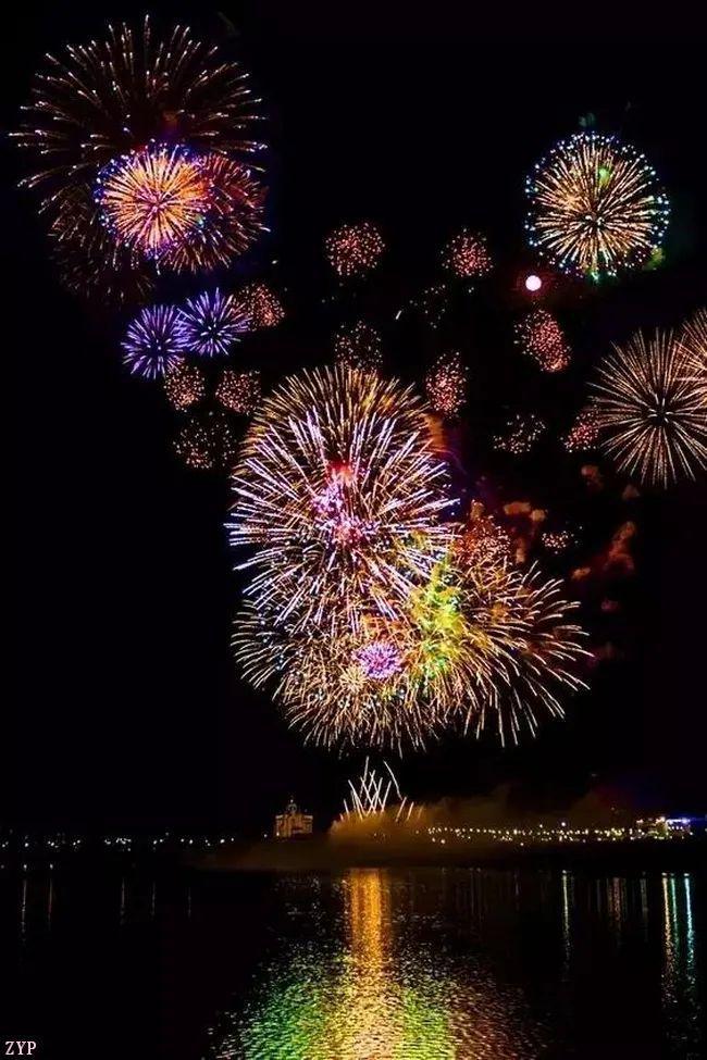 库伦淖尔之旅：心湖梦海的奇幻之夜-烟···
